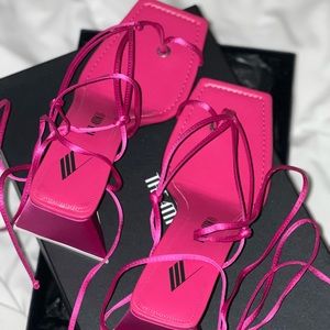 The Attico Mona Medium Heel Thong In Strawberry Satin